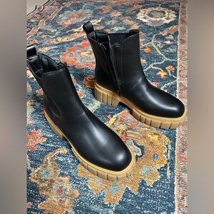 Brand new Chelsea lug sole booties size 10